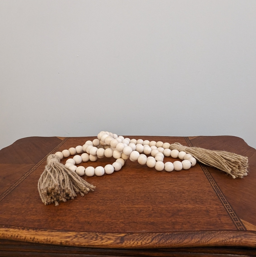 Farmhouse Wooden Rope Bead Decor